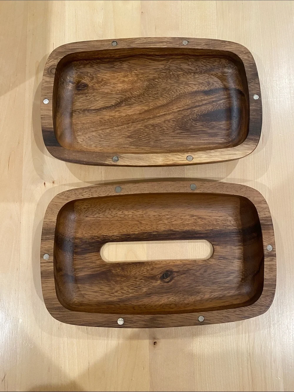 Wooden Tissue Box Cover - Rich Brown Grain